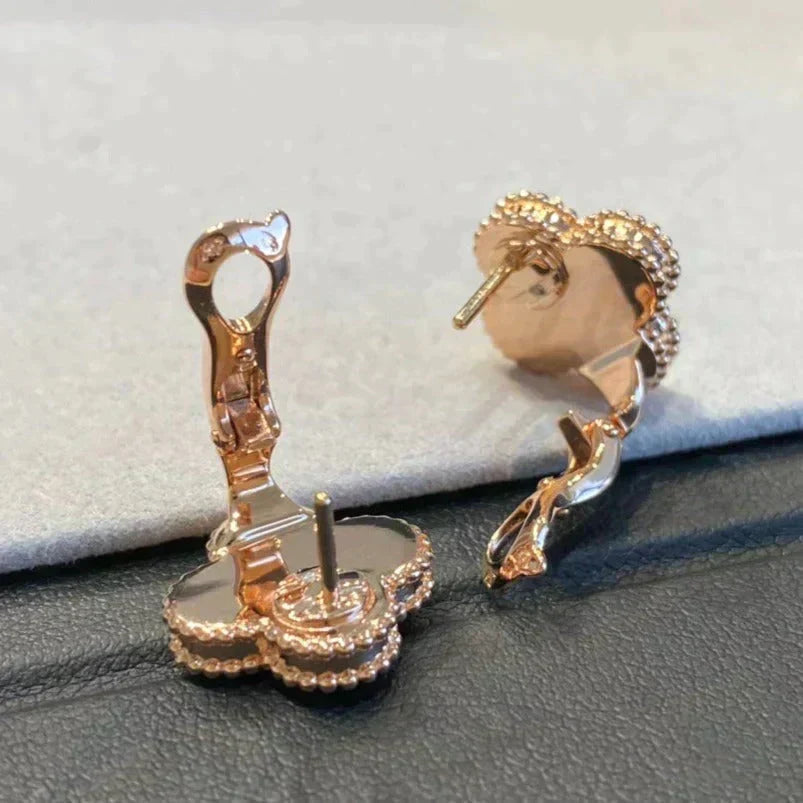 [⭐Renara]CLOVER MEDIUM 1 MOTIFS GRAY MOP  DIAMOND EARRINGS