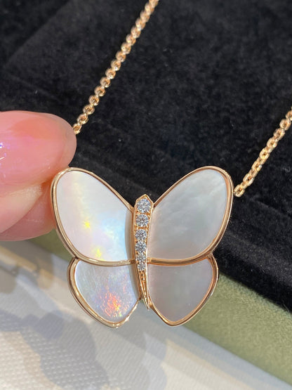 [⭐Renara]BUTTERFLY GOLD MOP DIAMOND NECKLACE