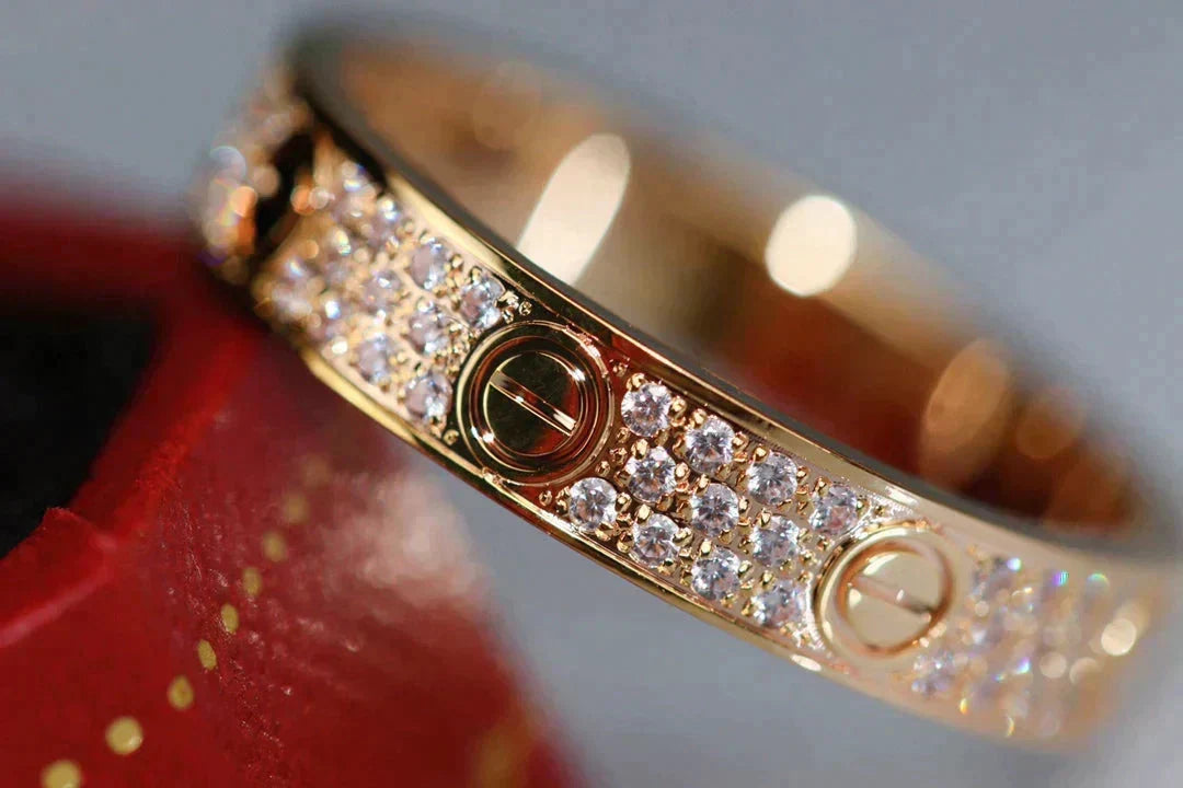 [⭐Renara]LOVE RING 3.6MM DIAMOND PAVED