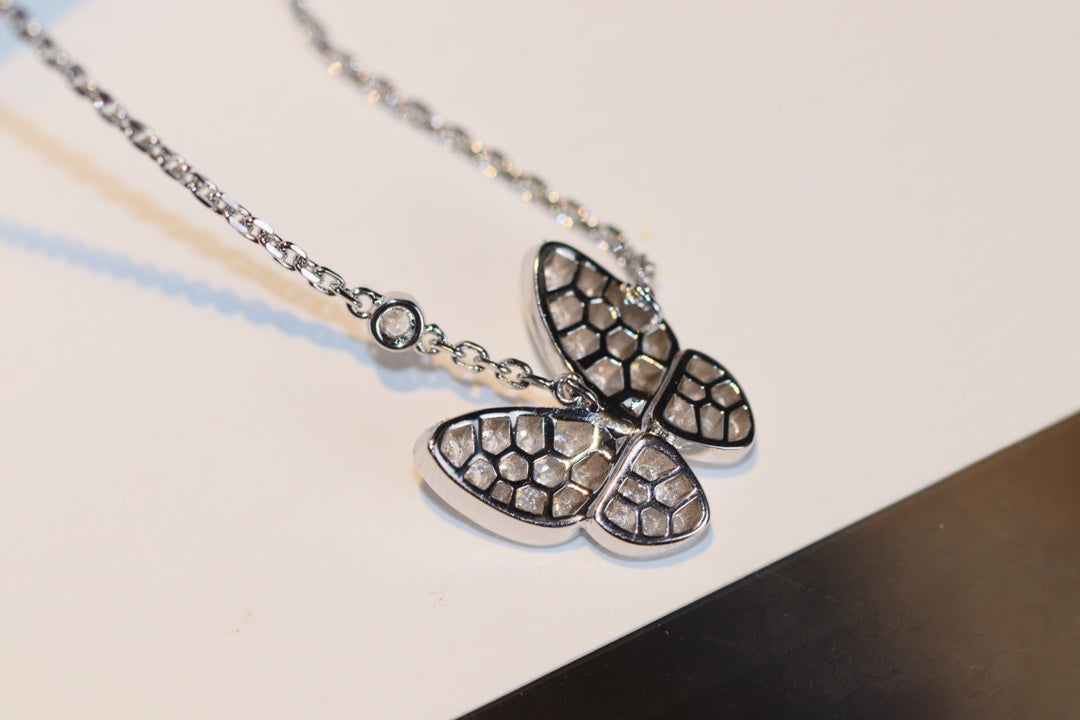 [⭐Renara]BUTTERFLY DIAMOND NECKLACE