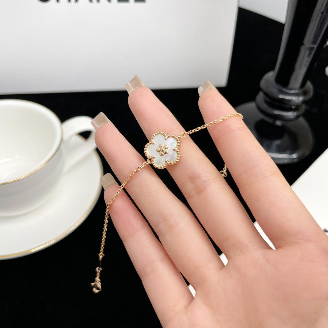 [⭐Renara]LUCKY SPRING ROSE GOLD MOP BRACELET