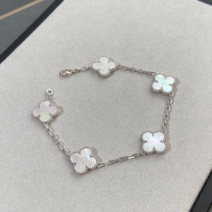 [⭐Renara]CLOVER WHITE PEARL MOP 5 MOTIF BRACELET COLLECTION