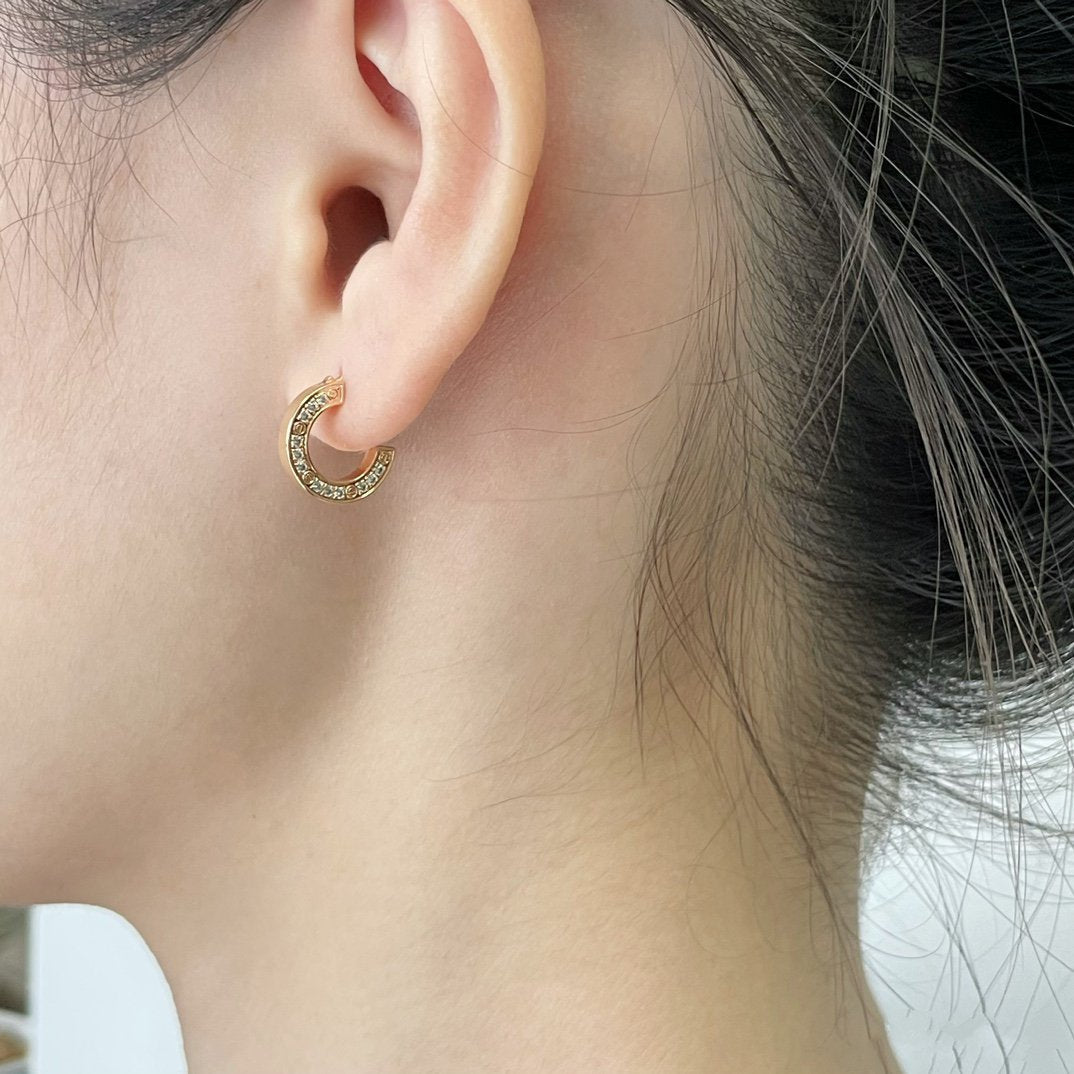[⭐Renara]LOVE DIAMOND EARRINGS