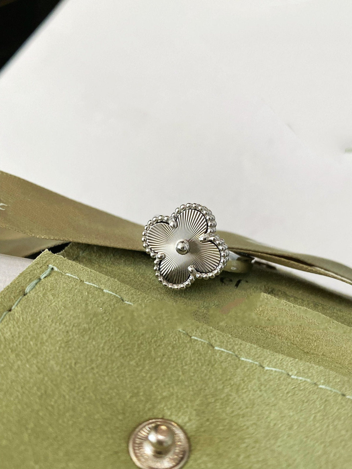 [⭐Renara]CLOVER SILVER RING