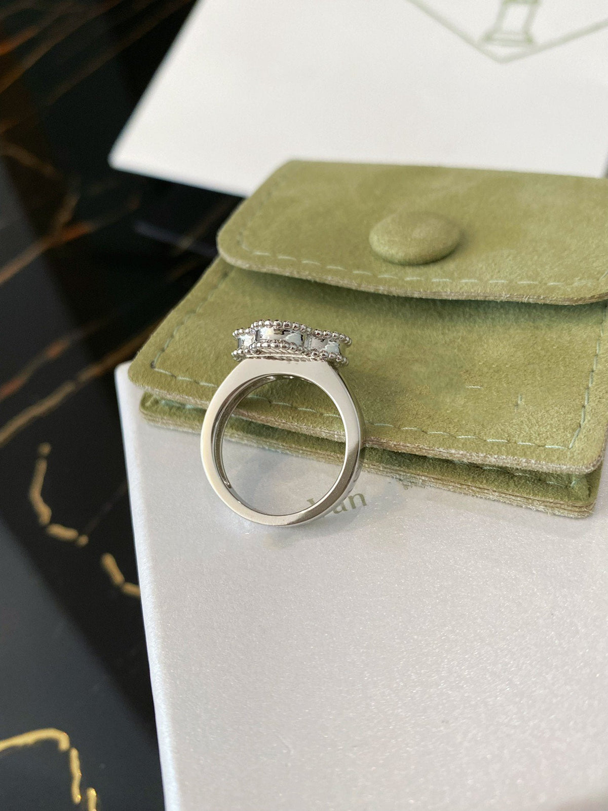 [⭐Renara]CLOVER SILVER RING