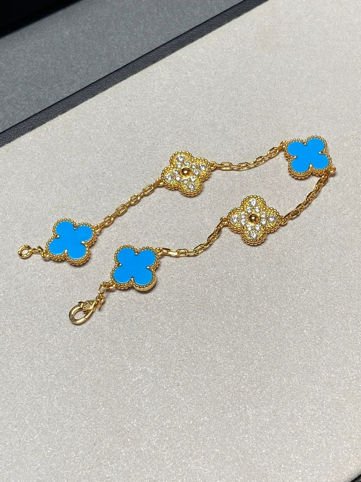 [⭐Renara] CLOVER 5 MOTIF BLUE AGATE BRACELET COLLECTION