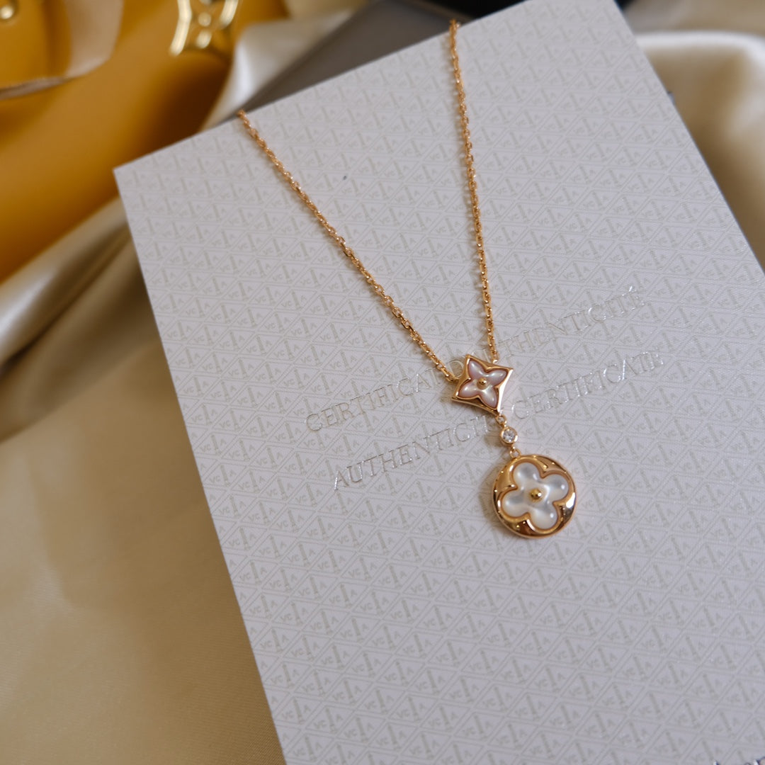 [⭐Renara]STAR AND SUN WHITE MOP 2 MOTIF PINK GOLD NECKLACE