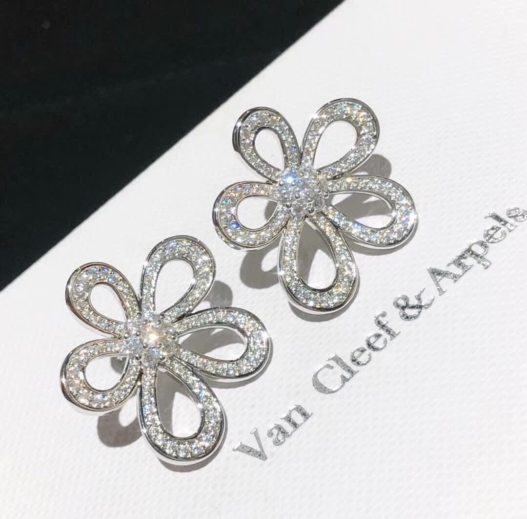 [⭐Renara]FLOWERLACE EARRINGS FULL DIAMONDS