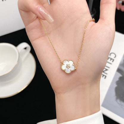 [⭐Renara]LUCKY WHITE MOP PLUM BLOSSOM  BRACELET