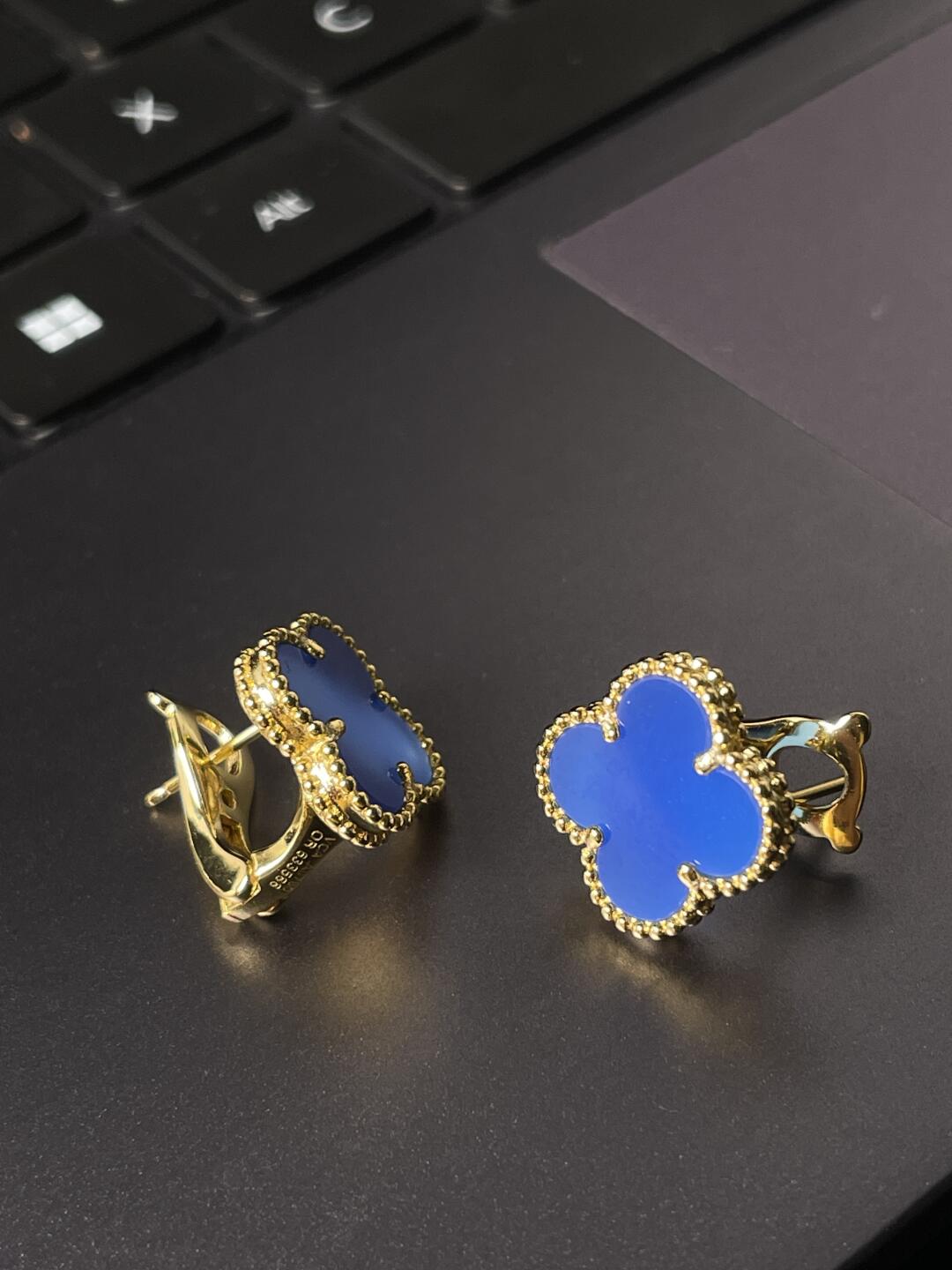 [⭐Renara] CLOVER LARGE (20mm) 1 MOTIFS BLUE MOP STUD EARRINGS