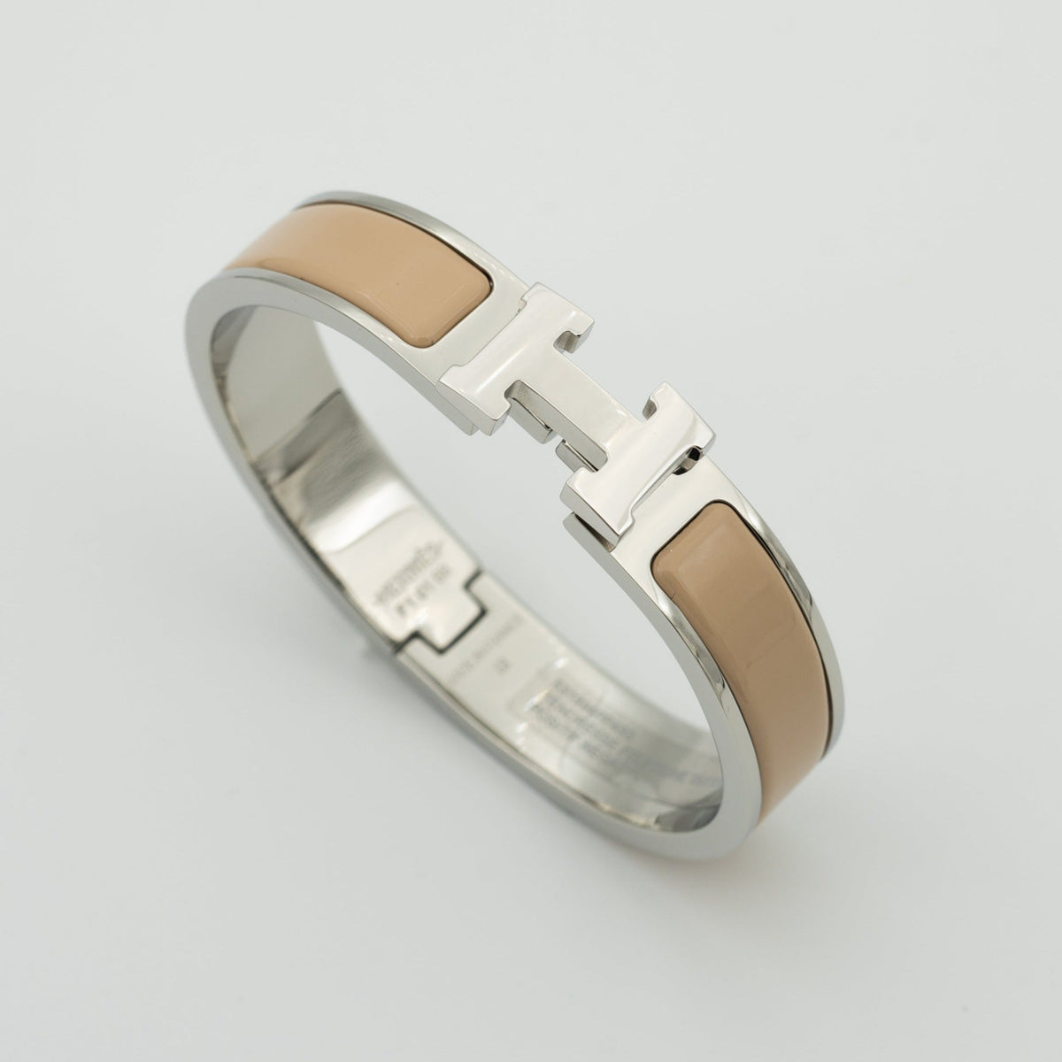 [⭐Renara]H GREY BRACELET