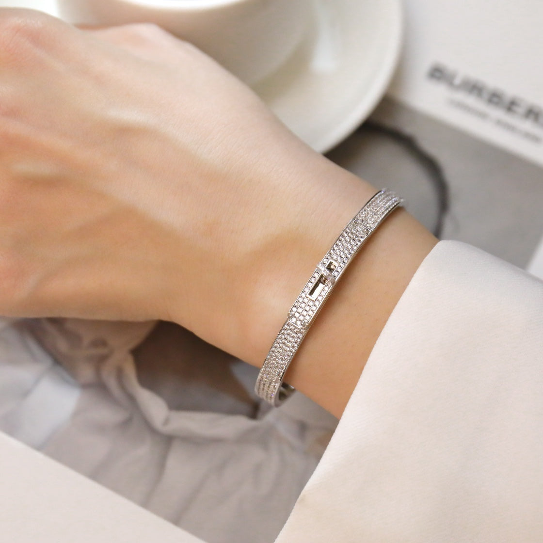 [⭐Renara]KELLY BRACELET DIAMOND PAVED