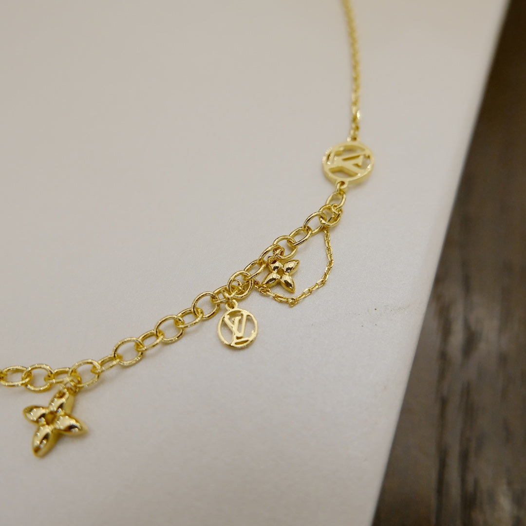 [⭐Renara]BLOOMING SUPPLE NECKLACE BRASS