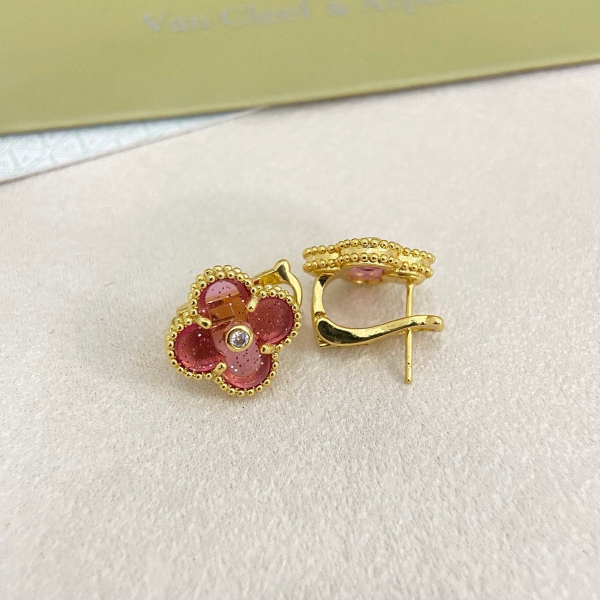 [⭐Renara]2026 NEW  CLOVER 1 MOTIFPINK ENAMEL STUD EARRINGS WITH DIAMONDS2
