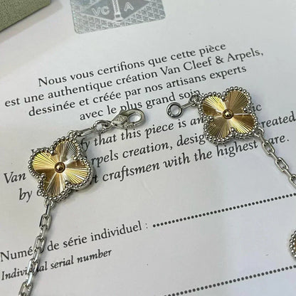 [⭐Renara] CLOVER 5 MOTIF LASER BRACELET COLLECTION