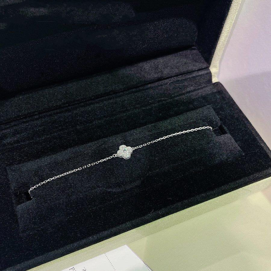[⭐Renara]CLOVER  SINGLE FLOWER BRACELET SILVER