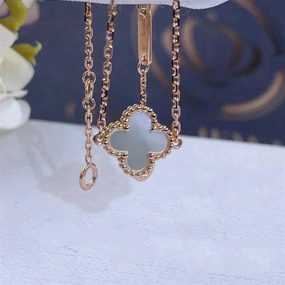 [⭐Renara]CLOVER WHITE MOP SINGLE FLOWER BRACELET