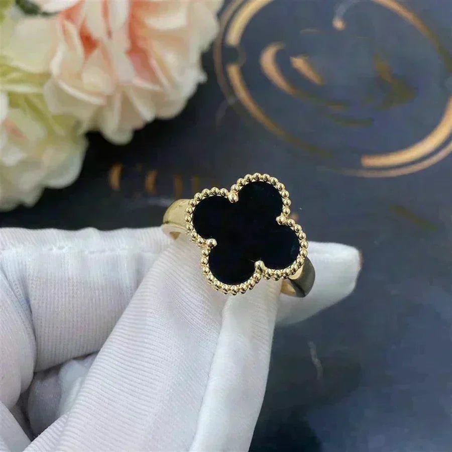 [⭐Renara]CLOVER ONYX RING